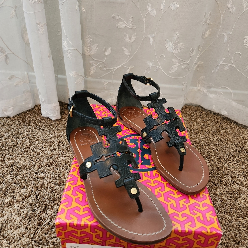 Tory Burch Phoebe Flat Thong